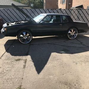 Meet your Posher, Ray